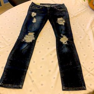 Skinny jeans. Size 31.